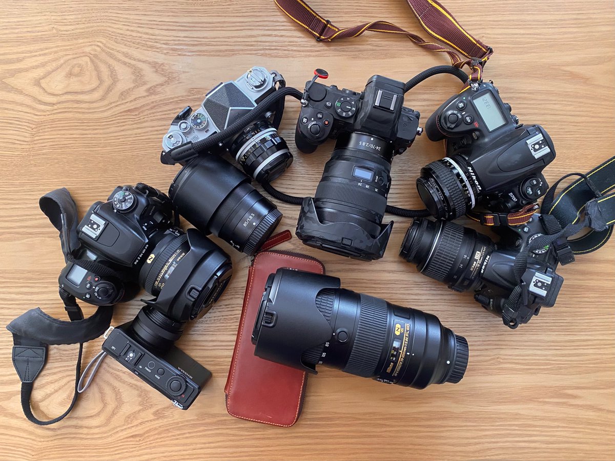 アクセル tweet media