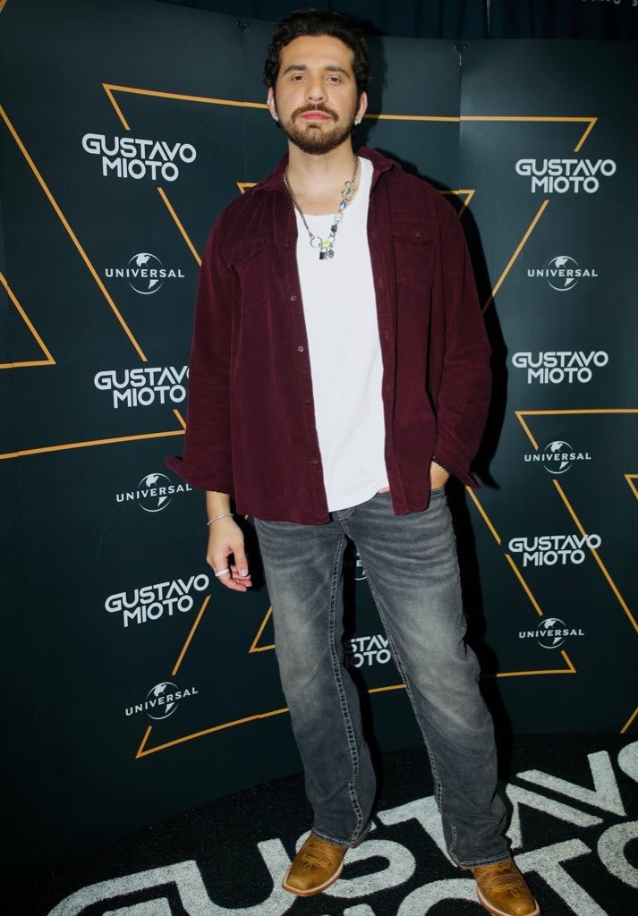 Emi ᶜʳᶠ tweet media