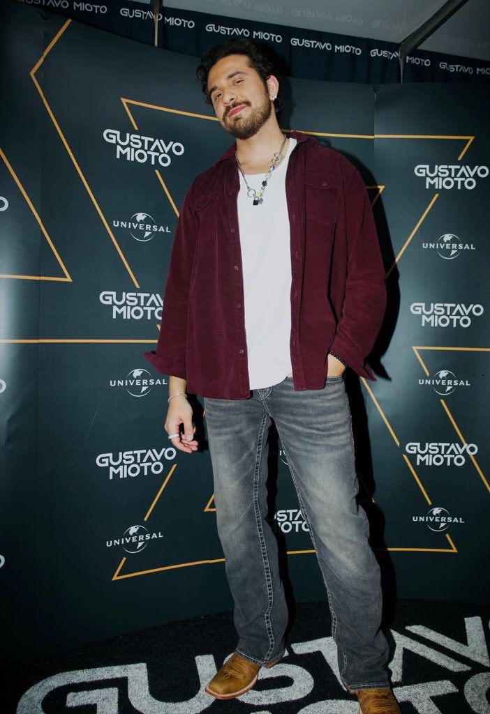 Emi ᶜʳᶠ tweet media