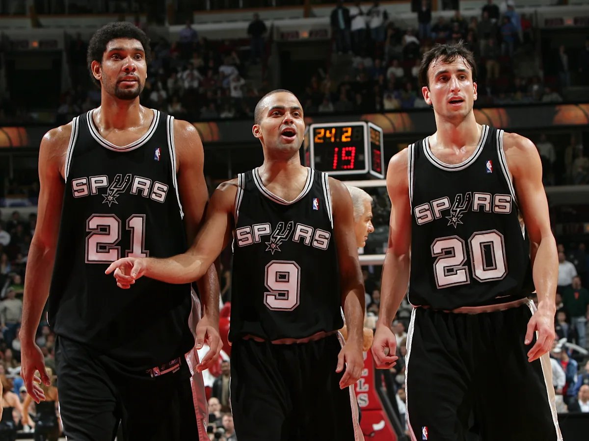 RBJ217217's tweet image. Lyra Valkyria
Bayley 
AND Cathy Kelley 
#GreatNight #SmackDown 
ROLEBIRDSSSSSSSSSS