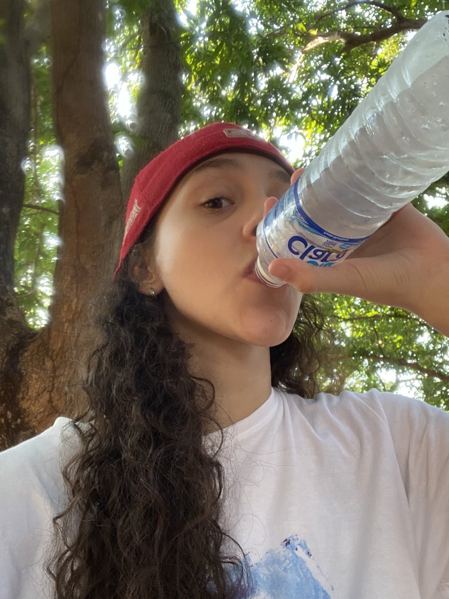 kio⁷ 🦕 tweet media