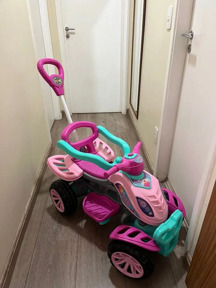 bela hadidnt🥐 tweet media