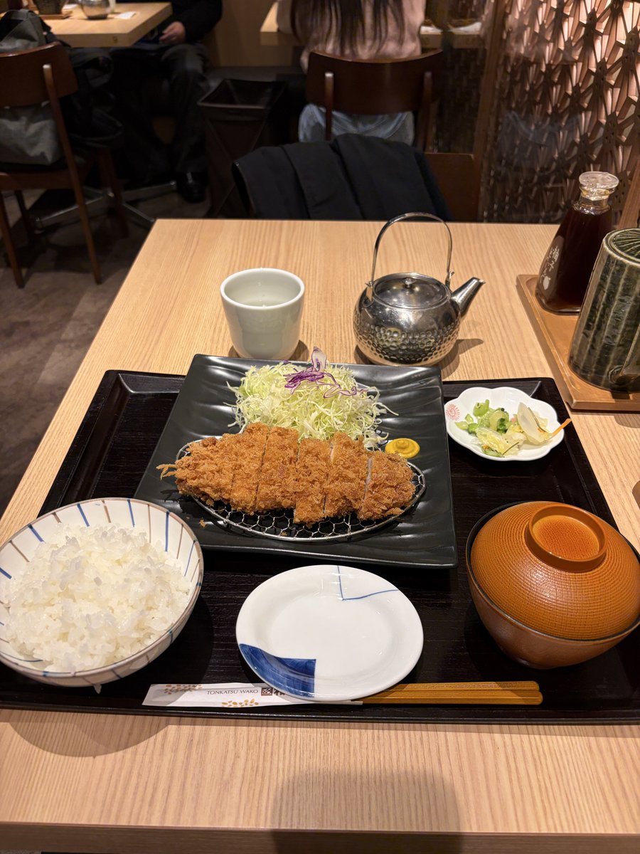 cafe_zardL2 tweet media