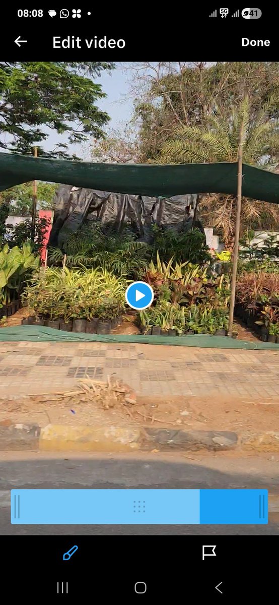 Indian67431724's tweet photo. @Comm_HYDRAA @psbalnagar_cyb @TelanganaCMO @CommissionrGHMC    why these people are spoiling  image of RISING HYDERABAD BY ENCROCHING FOOT PATH IN Balanagar main road . https://t.co/y9nTNcHUFw