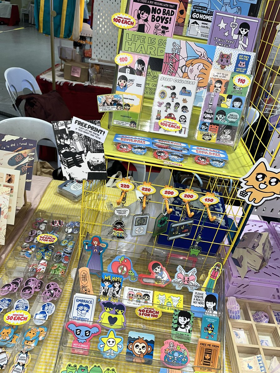 ten @ komiket origs B24 tweet media