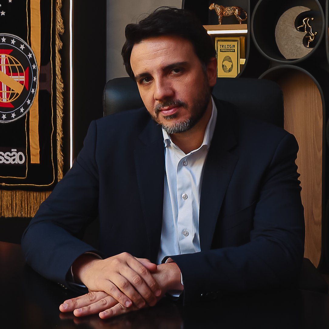 République tweet media