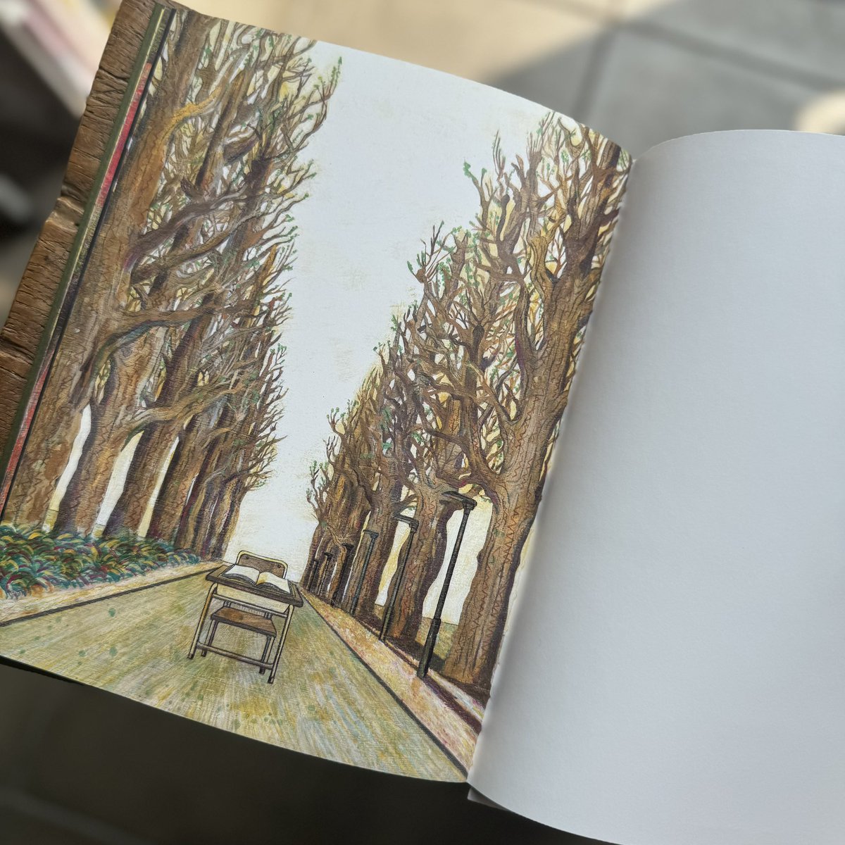 451BOOKS tweet media