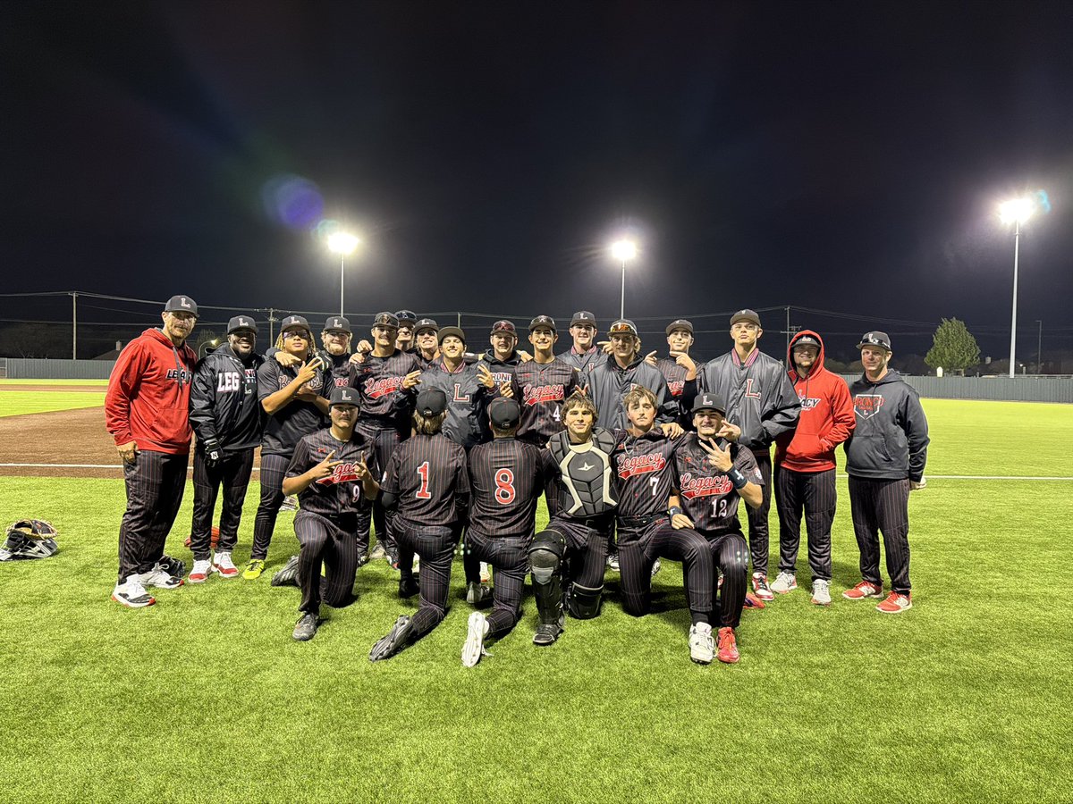 legacybaseball9's tweet photo. Broncos beat Boswell 4-2 in 10 innings. Gritty effort all around to move to 18-5 on the season and 5-1 in 3~6A play https://t.co/DFgGDWjAuN
