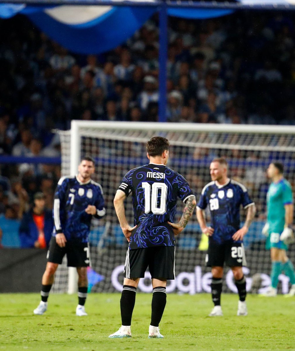 يويو tweet media