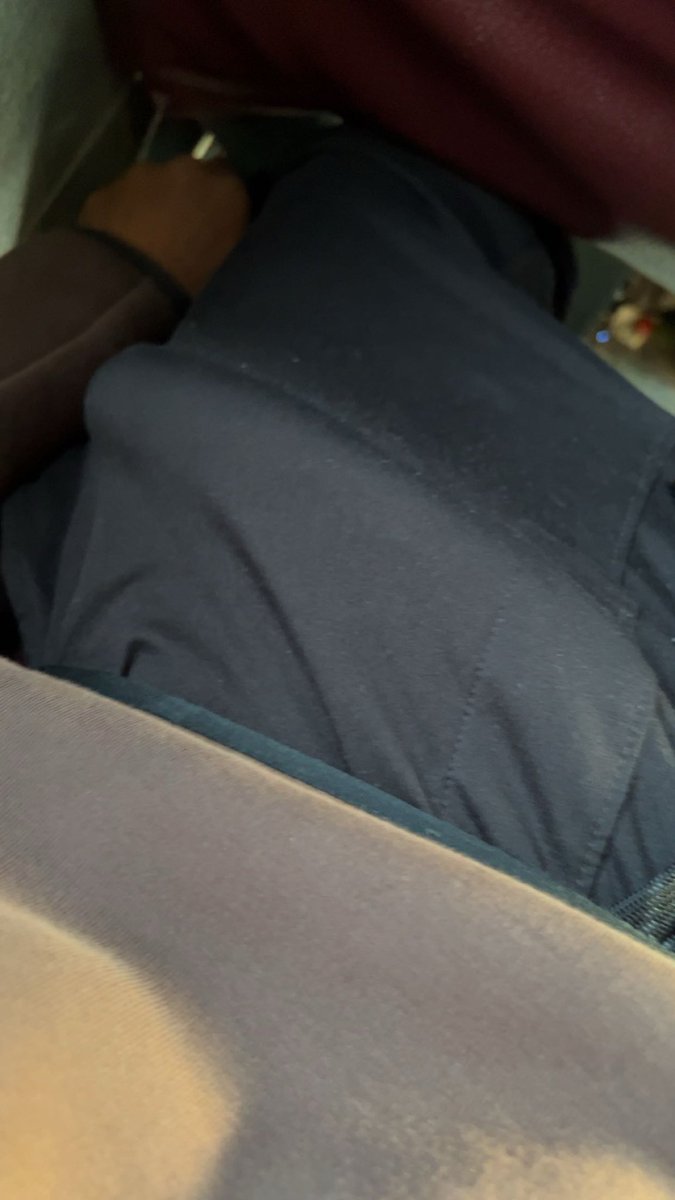 discrete tweet media