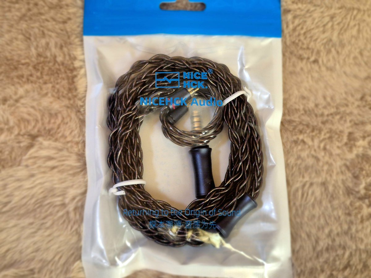 かれるみ tweet media