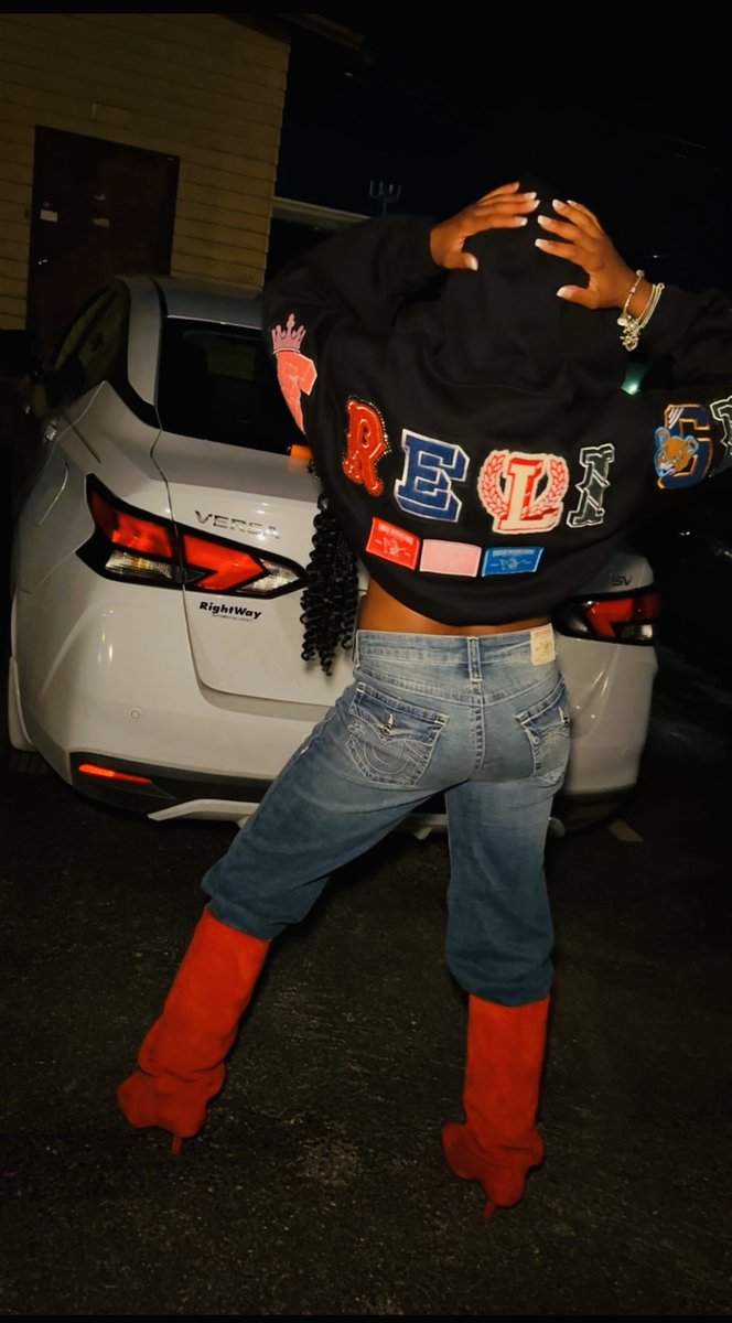 ____Tysweetz's tweet photo. In my “she’s back era” https://t.co/nY9pvuG7x3