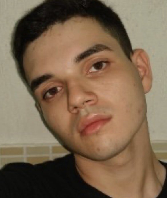 sophie 🧨 tweet media