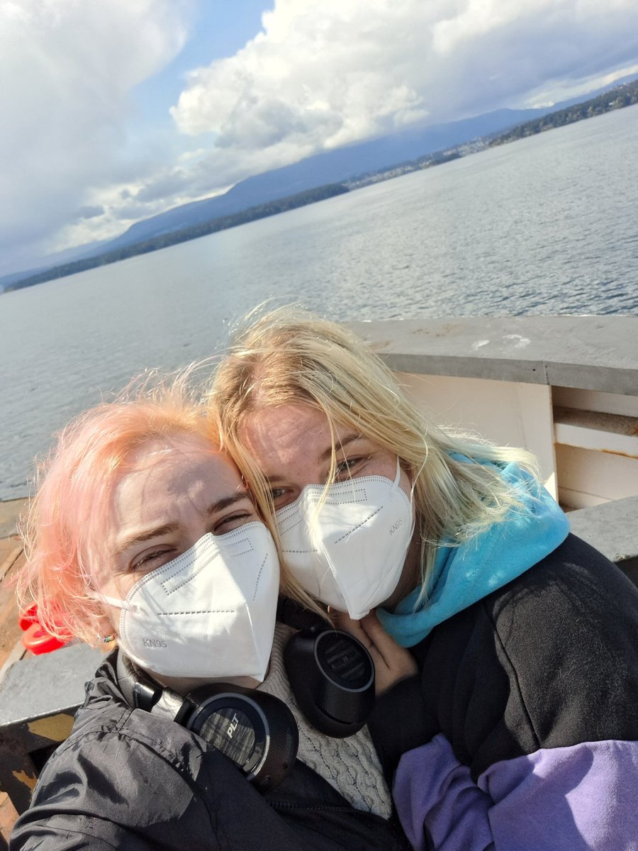 chronicsheepe's tweet photo. We protect each other
Started off with surgicals/cloth, upgraded after I got long covid and we learned about fit. Having a significant other who masks to keeps you safe even when it’s hard, even when the whole world is telling him to unmask, means everything ❤️ https://t.co/YbNkS7r7xF
