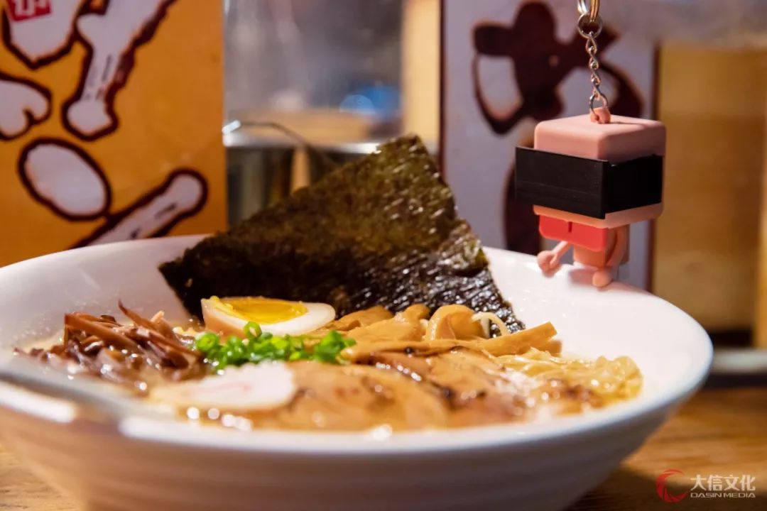 Raymond Sweeney tweet media