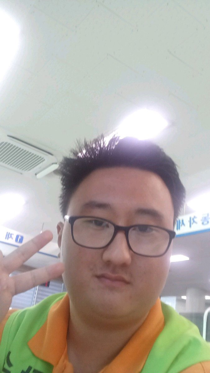 바돈이(상태:미친놈) tweet media