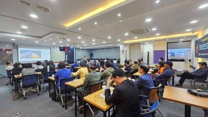 Trend Setter tweet media