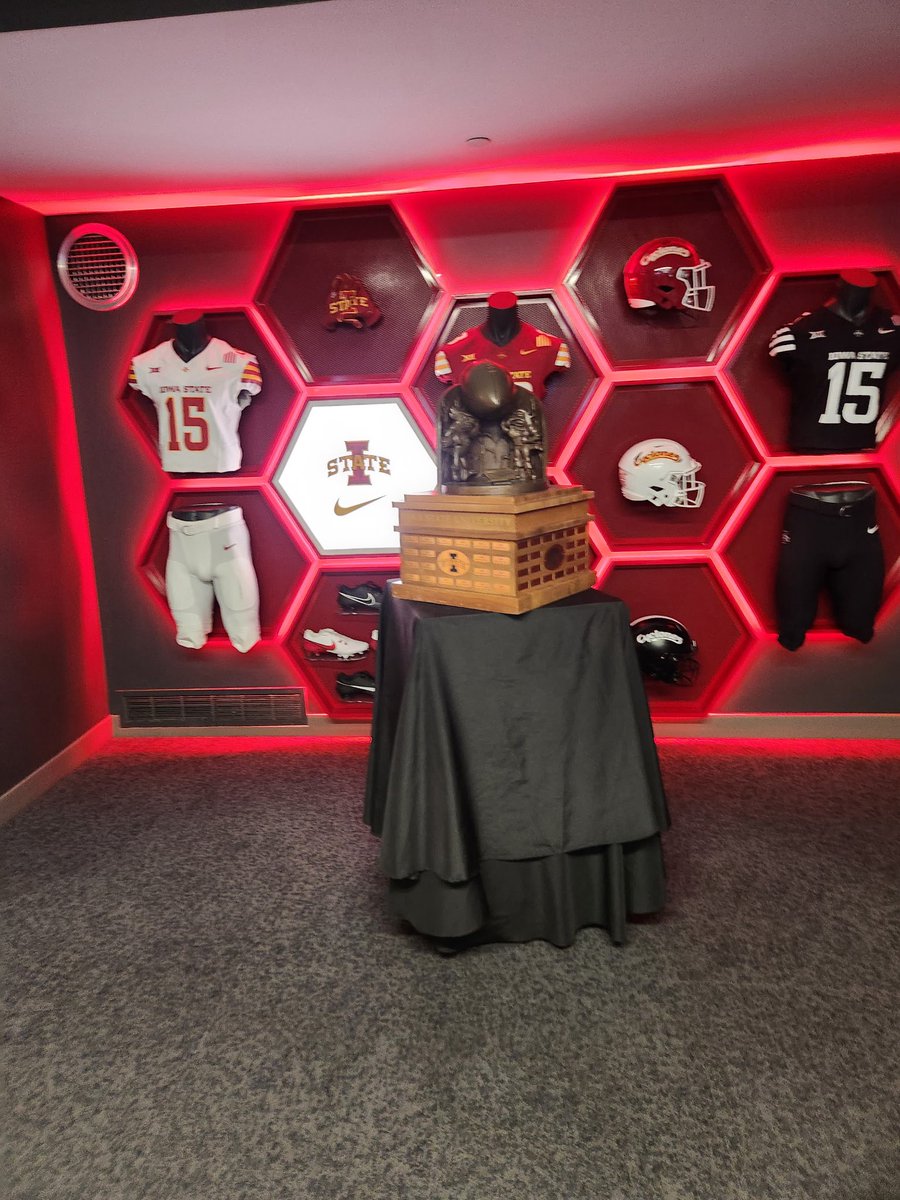 Benjamin Hayes tweet media