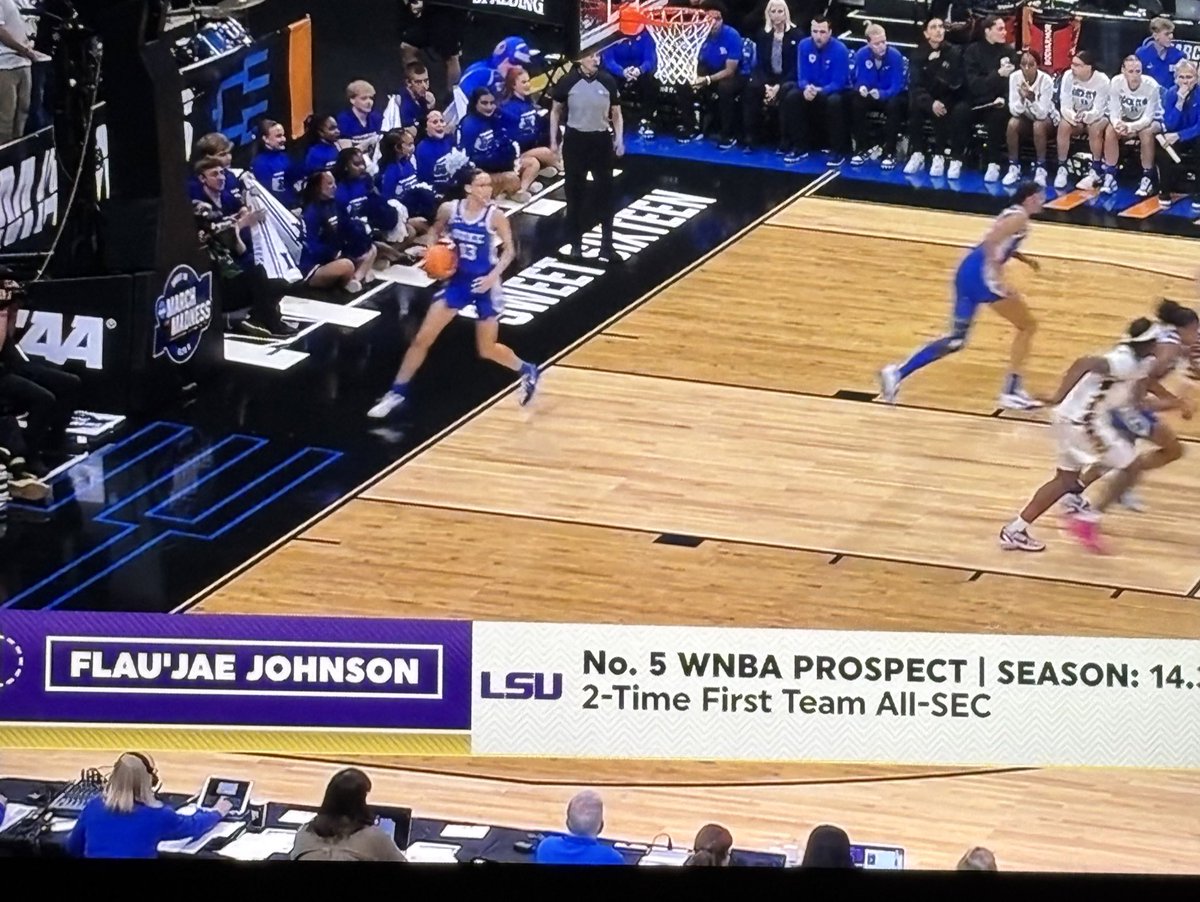 giovanna tweet media