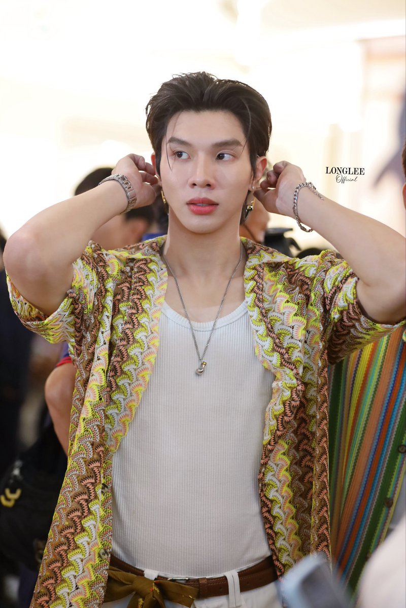 longlee_official tweet media