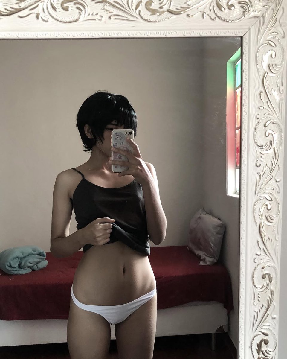 beazooca tweet media