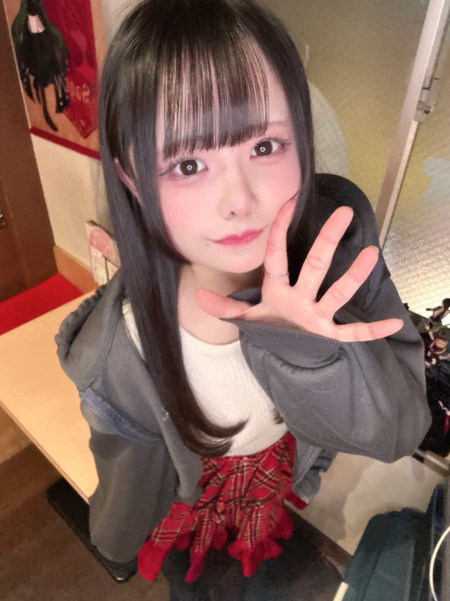 アニソンバーギルド秋葉原 コンカフェ最大手 tweet media