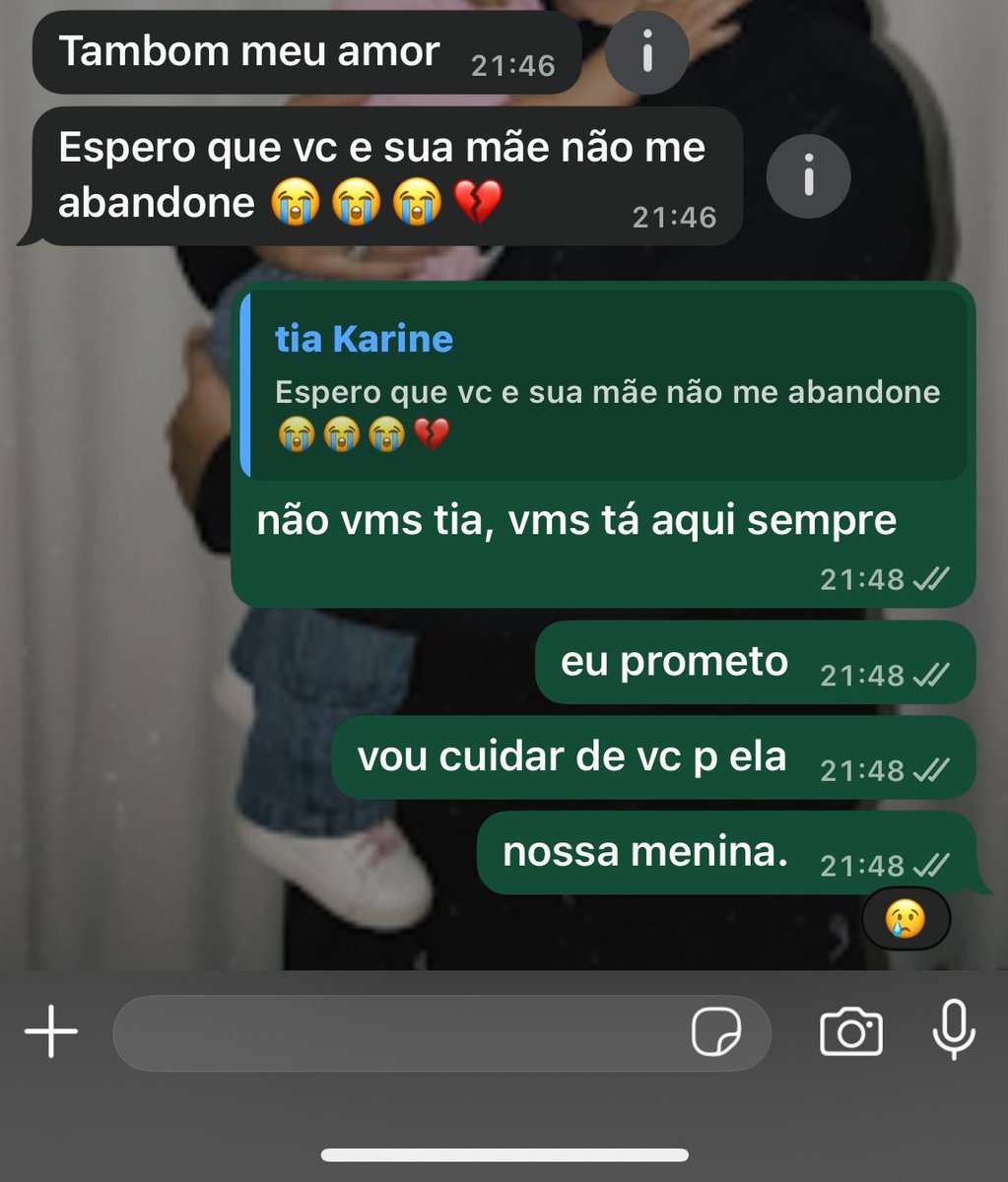 anaa_bjs's tweet photo. eu vou cuidar da sua mãe p vc meu amor, eu prometo fazer de tudo, vc é minha vida, minha pequena cara, eu te amo com a minha alma kayssa! tá doendo mttttttt cara 😭😭😭😭😭😭🖤 https://t.co/zdjjkYXWjh