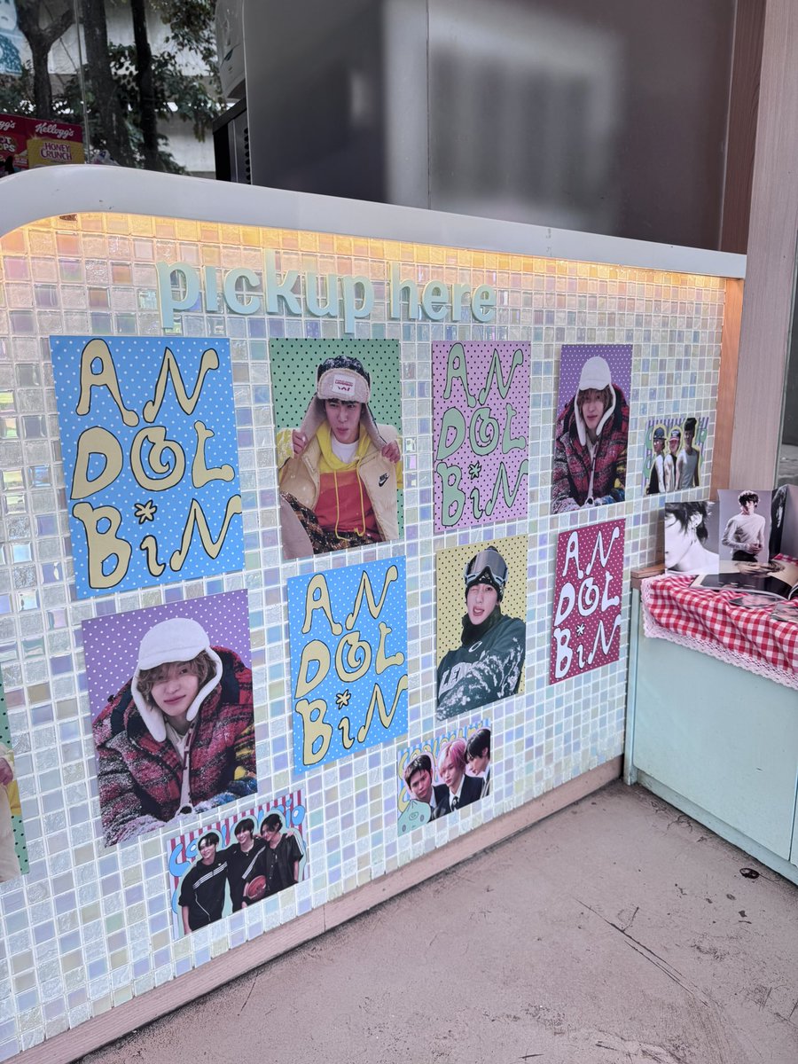 MARCH POP 🗯️ tweet media