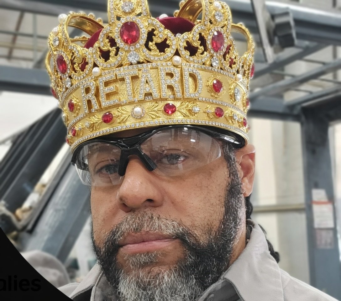 O T E R I tweet media