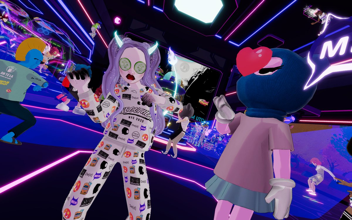 toxicwaifudcl's tweet image. Happiest Birthday to the MetaBeast Roaming Party💕
Thanks for 2 years of crazy partys! DCL wouldn't be the same without you🎉🪩🍾

📍-22,137 Make's Stack 2.6.2F
🎶@HENNYWUBS 
📺x.com/i/broadcasts/1…

#DCLfam #Decentraland