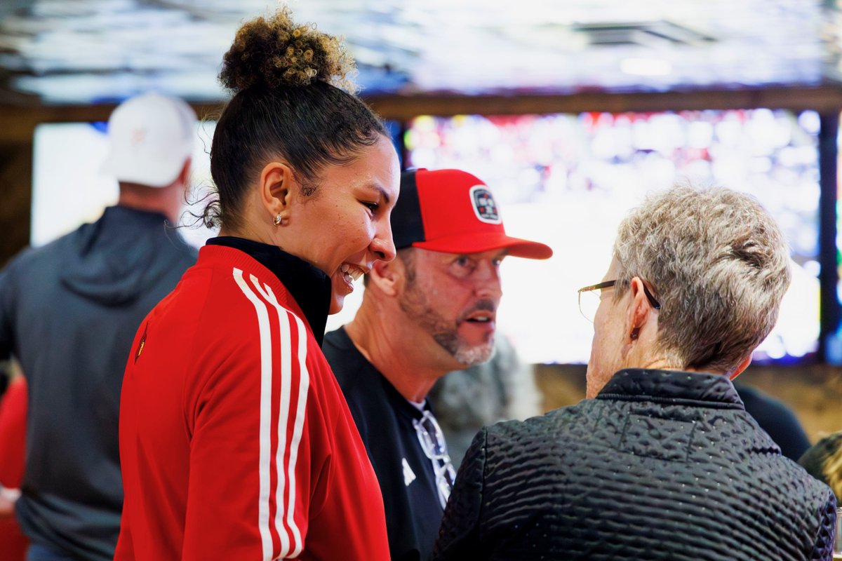 Louisville Athletics tweet media