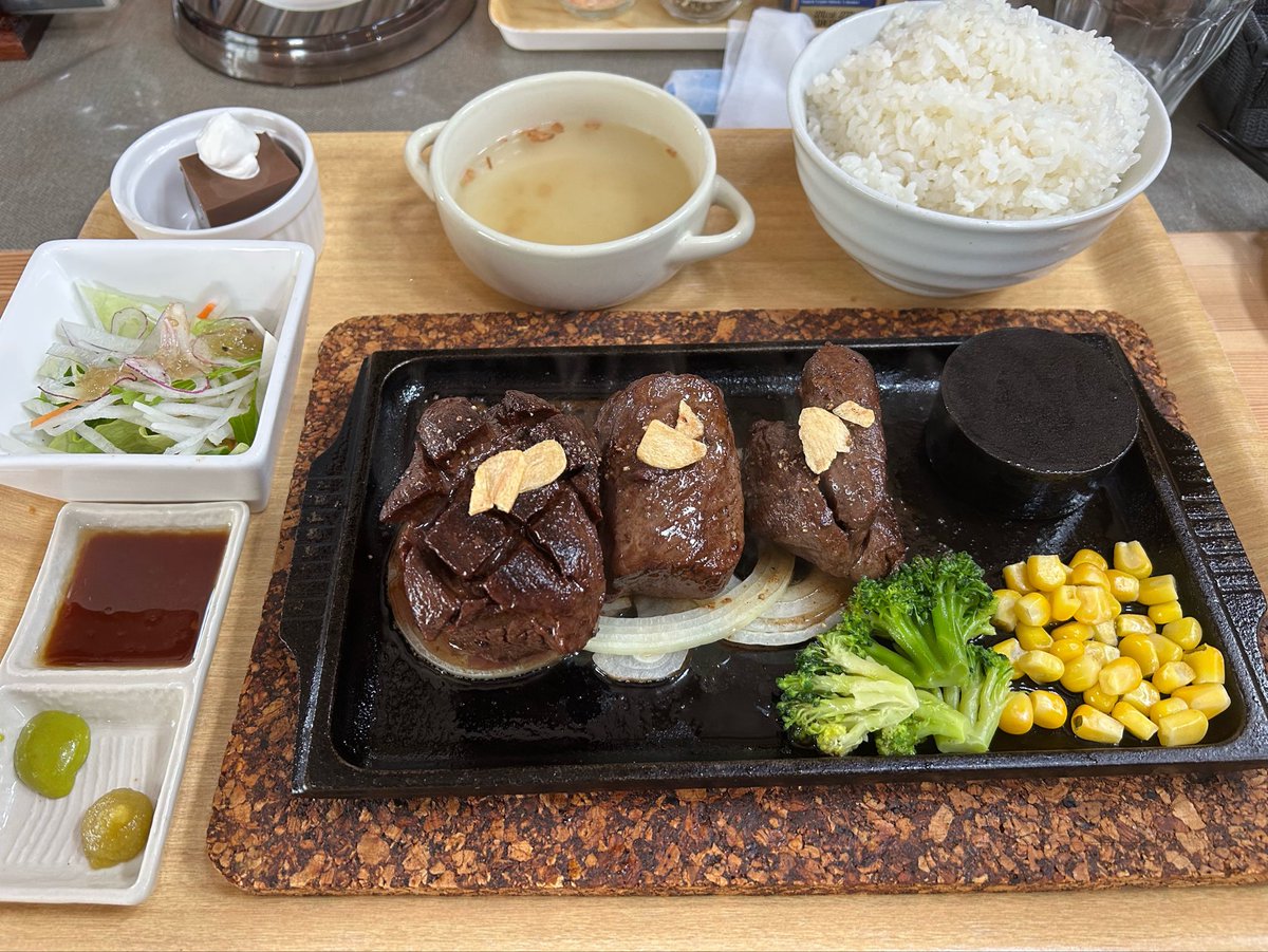 apexbaru's tweet photo. 鹿肉のステーキ美味しかった
#あぷかの森 https://t.co/zheedbhpZh