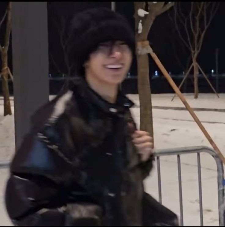 𝒴una! ★ ENHYPEN IS 7 tweet media