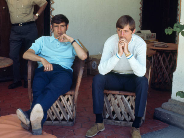 Billy Morris, Leeds Books tweet media