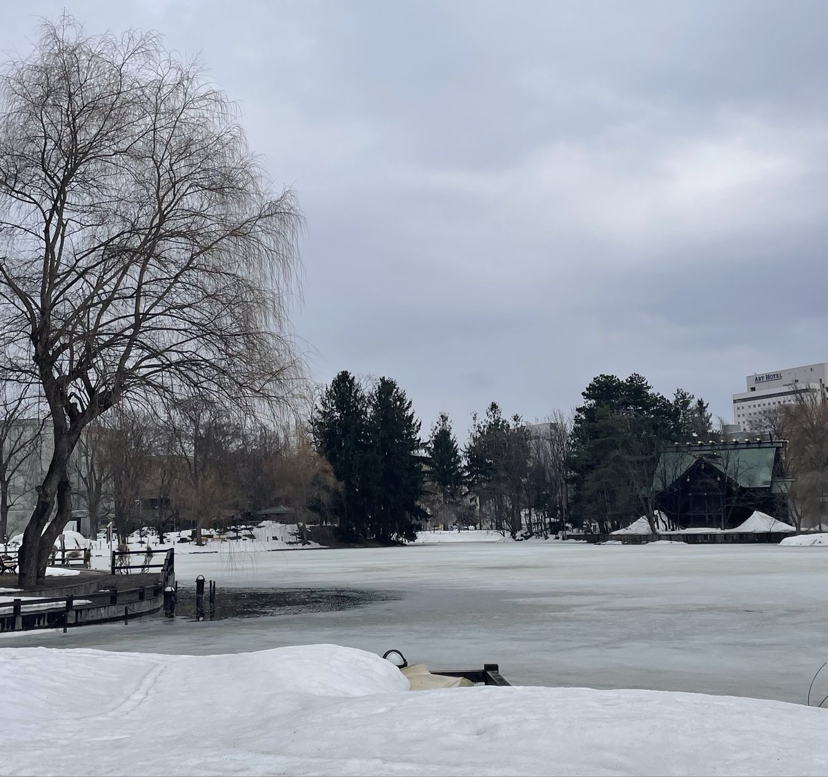 HNSK7625 tweet media