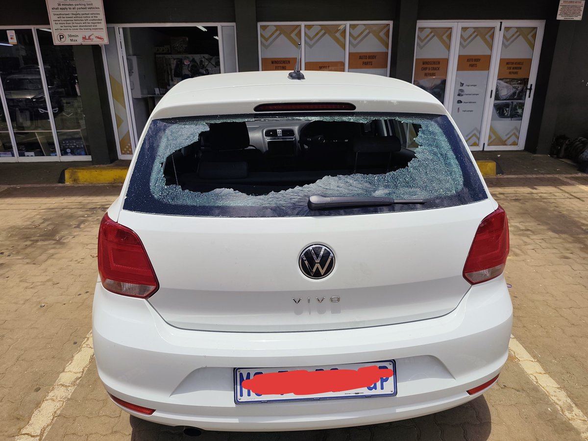 VHO NA NI tweet media