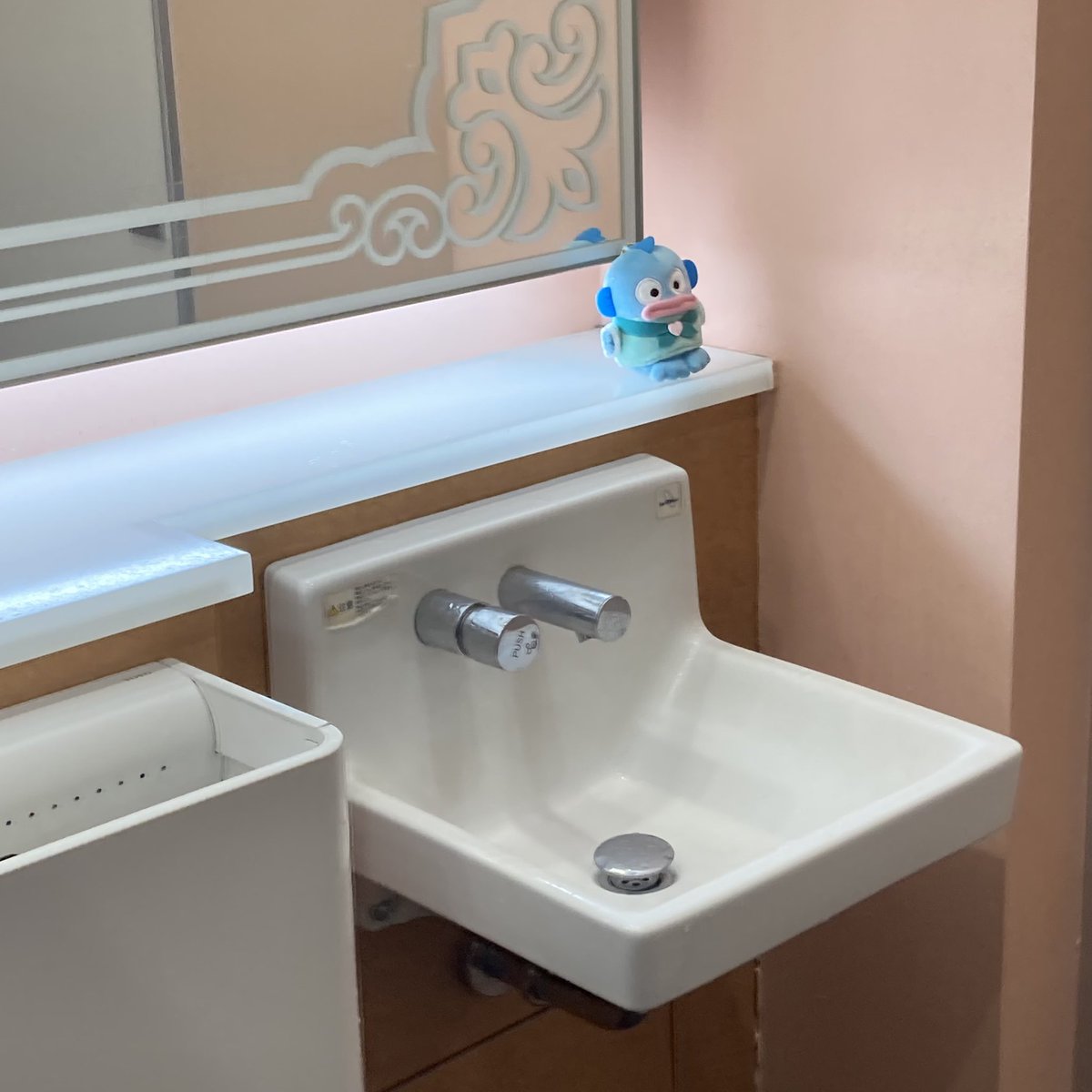 なめこ🧸@3本爪禁止令 tweet media