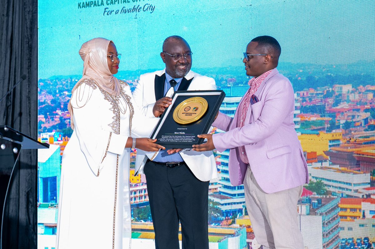 Next Media tweet media