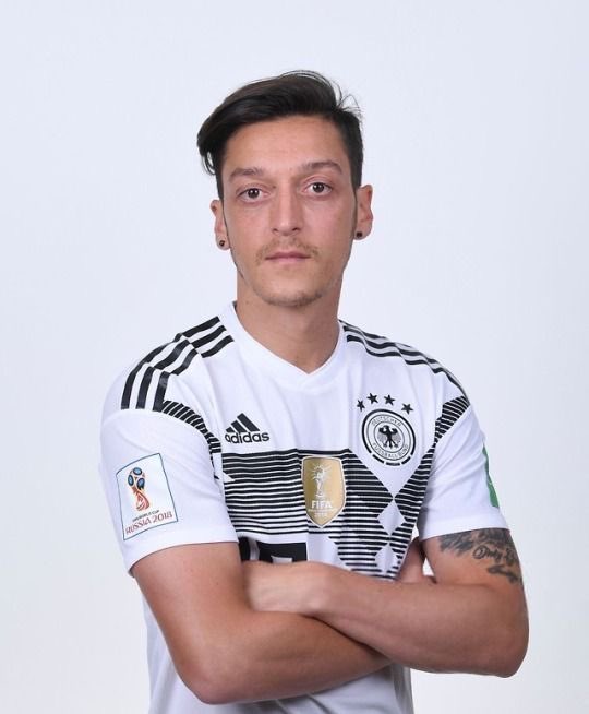 🎙️ Muhbir tweet media