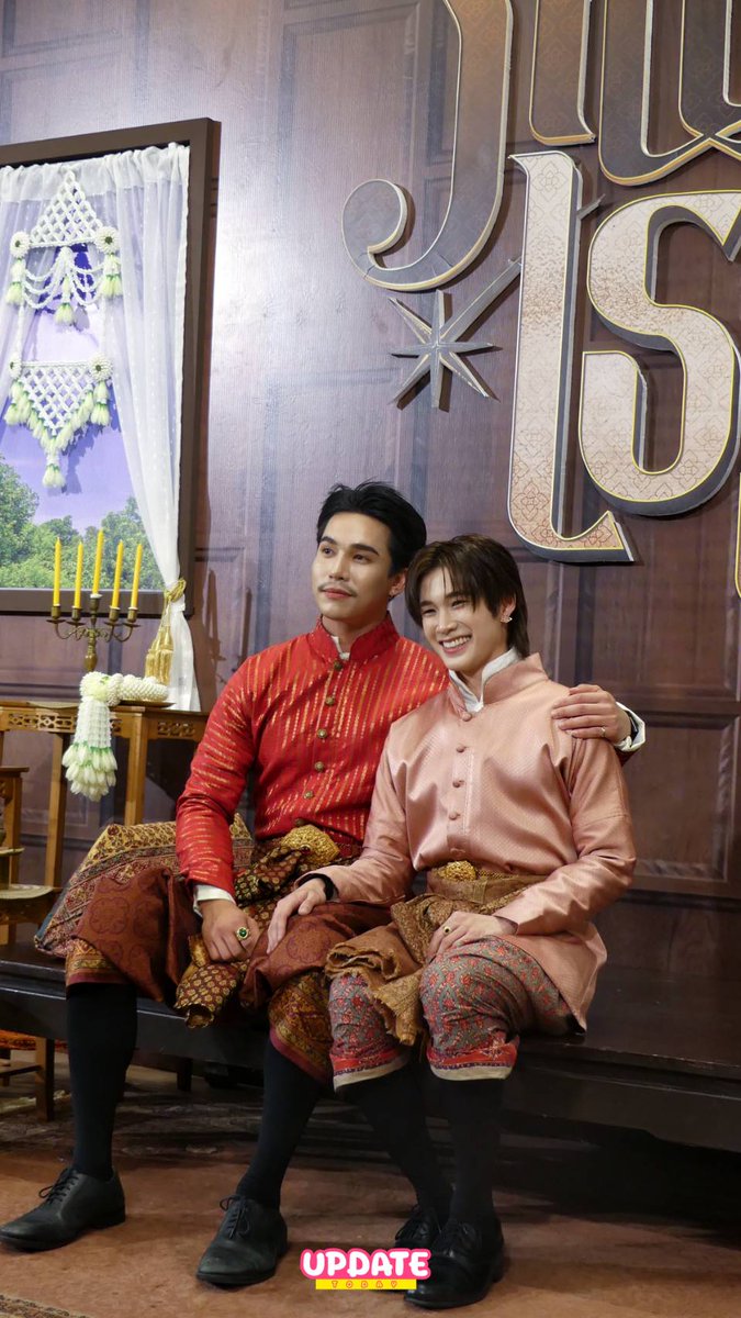 UPDATE TODAY tweet media