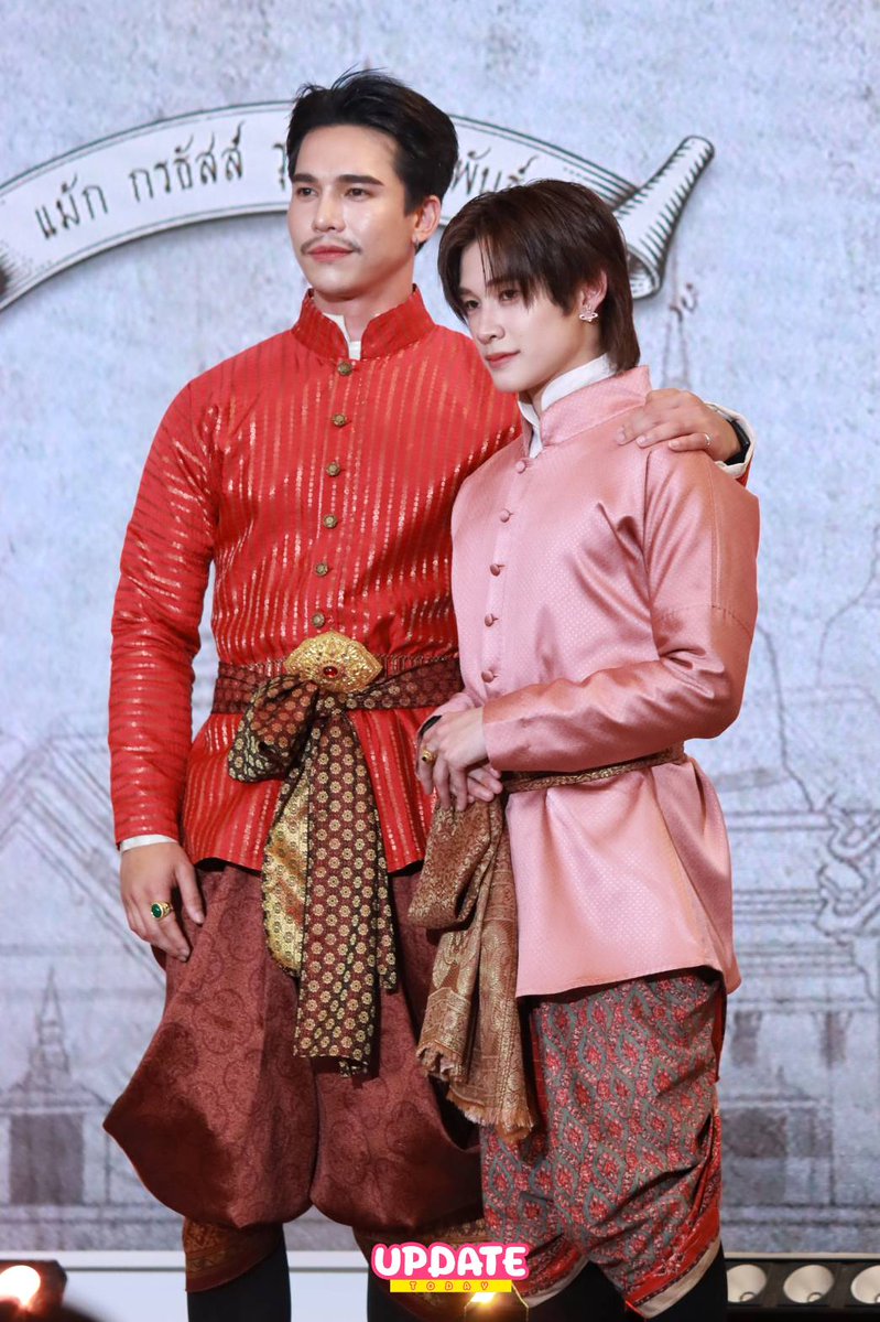 UPDATE TODAY tweet media