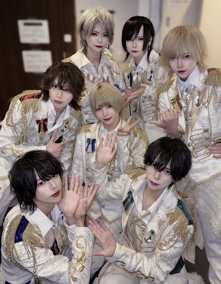 ~ KNIGHT of ROUND'z ~ tweet media