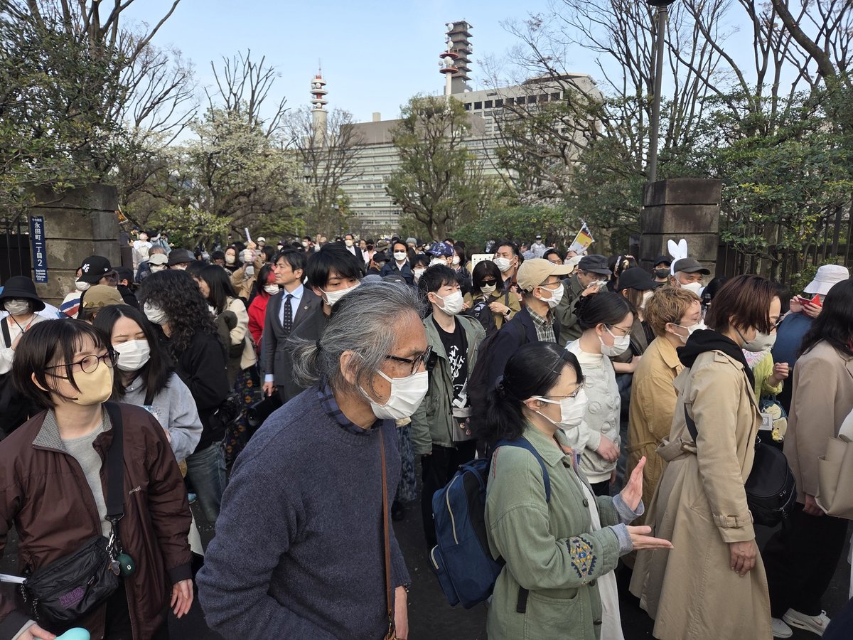 バラウ tweet media