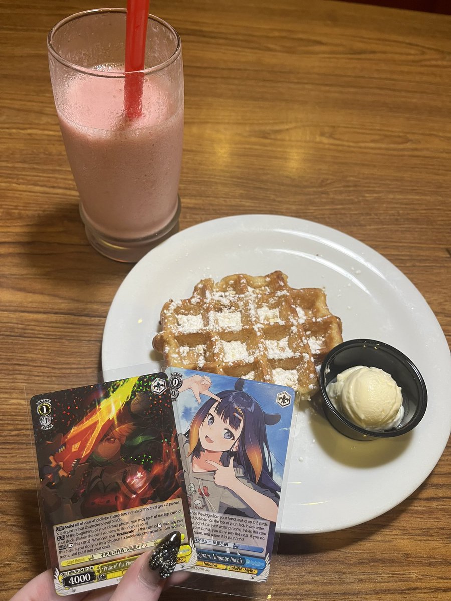buri_inusaka's tweet photo. drawn to dawn day 1!!! my first ever hololive concert!!!! i had such a great time and completely lost my voice, and almost cried 😭 it was absolutely worth it in the end and kiara and ina put on an amazing performance!!!

#TakoTori1stConcert https://t.co/MlfSI6QBP1