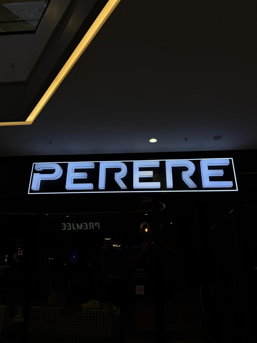 just a girl in a bar. tweet media