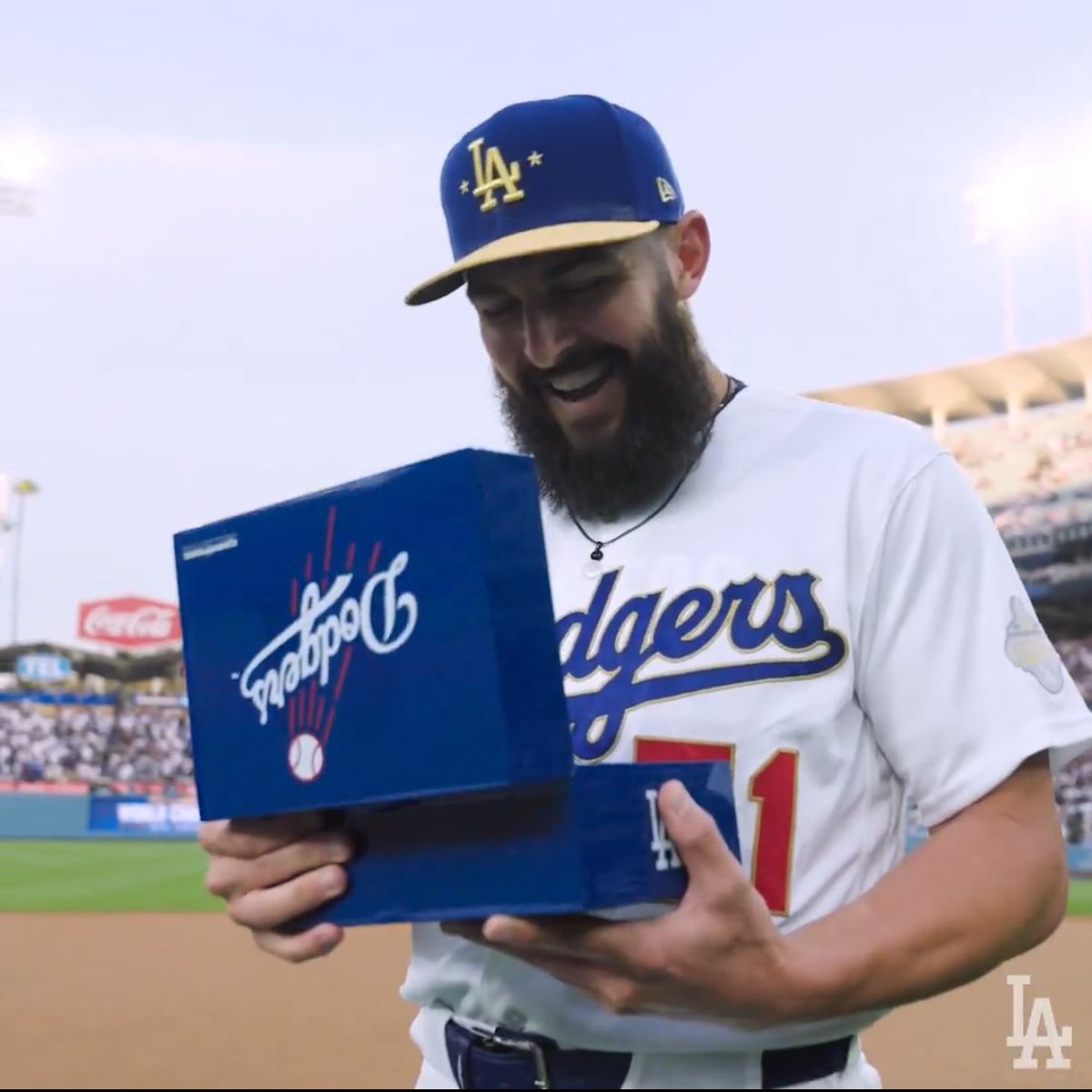 mac 。°❀ 🫧 tweet media