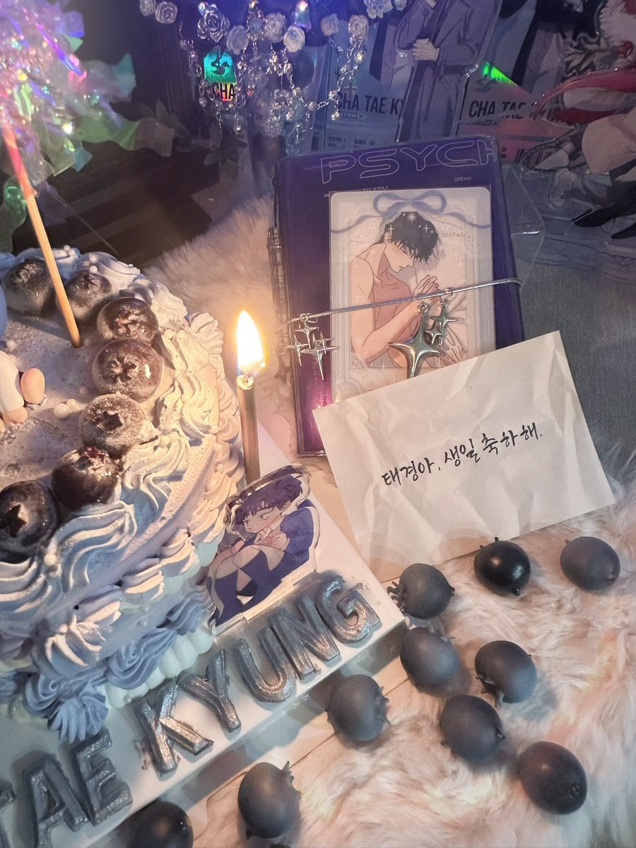 sasori4969's tweet photo. Happy birthday to Taekyung💙🐈‍⬛
Love you forever🥺

#우리집에_태경이_보러올래
#태경아_36번째_생일_축하해
#빛나는_푸른봄_차태경_생일축하해
#0328_TAEKYUNG_DAY
#뿌리없는나무  
@lapo5858 https://t.co/97nGhkGhtr