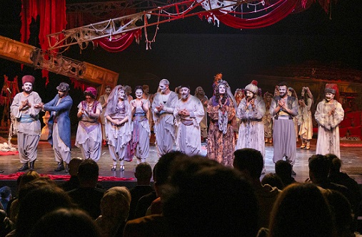 AŞT Dünya Tiyatro Günü’nü üç ayrı sahnede üç farklı oyunda kutladı gazetehamle.com.tr/ast-dunya-tiya…