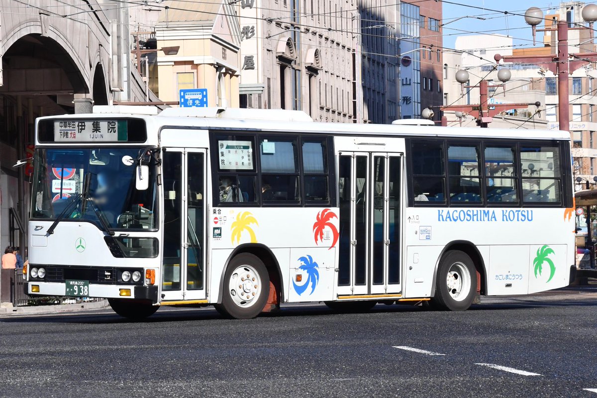 にとする tweet media