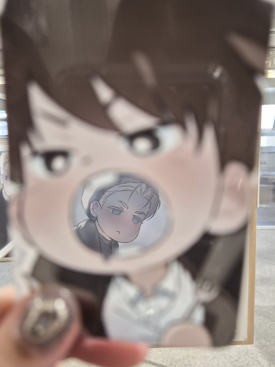 한 𝐻𝑎𝑛 🕯 tweet media